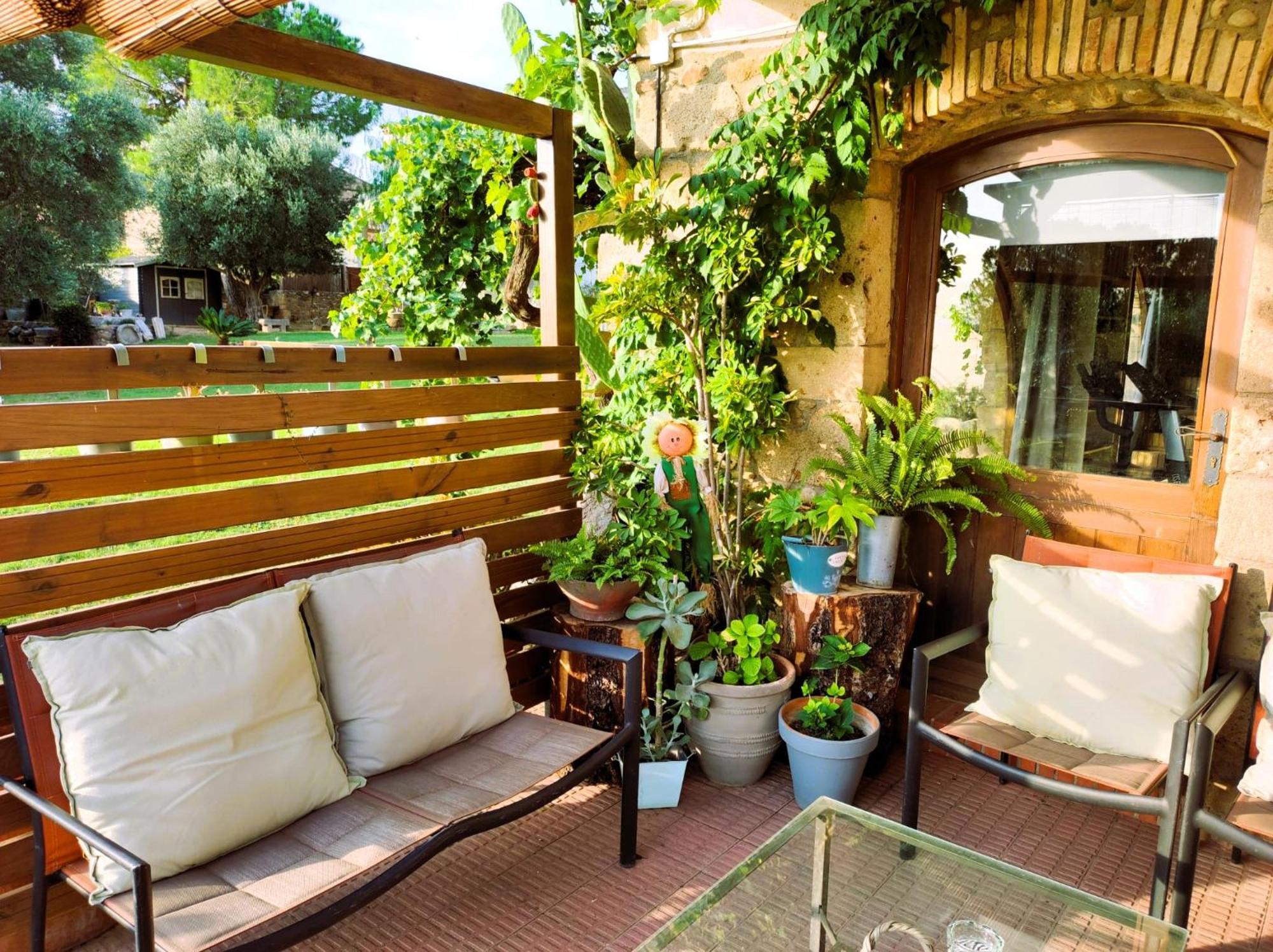 La Masia Costa Brava -Adults Only Garrigás 外观 照片