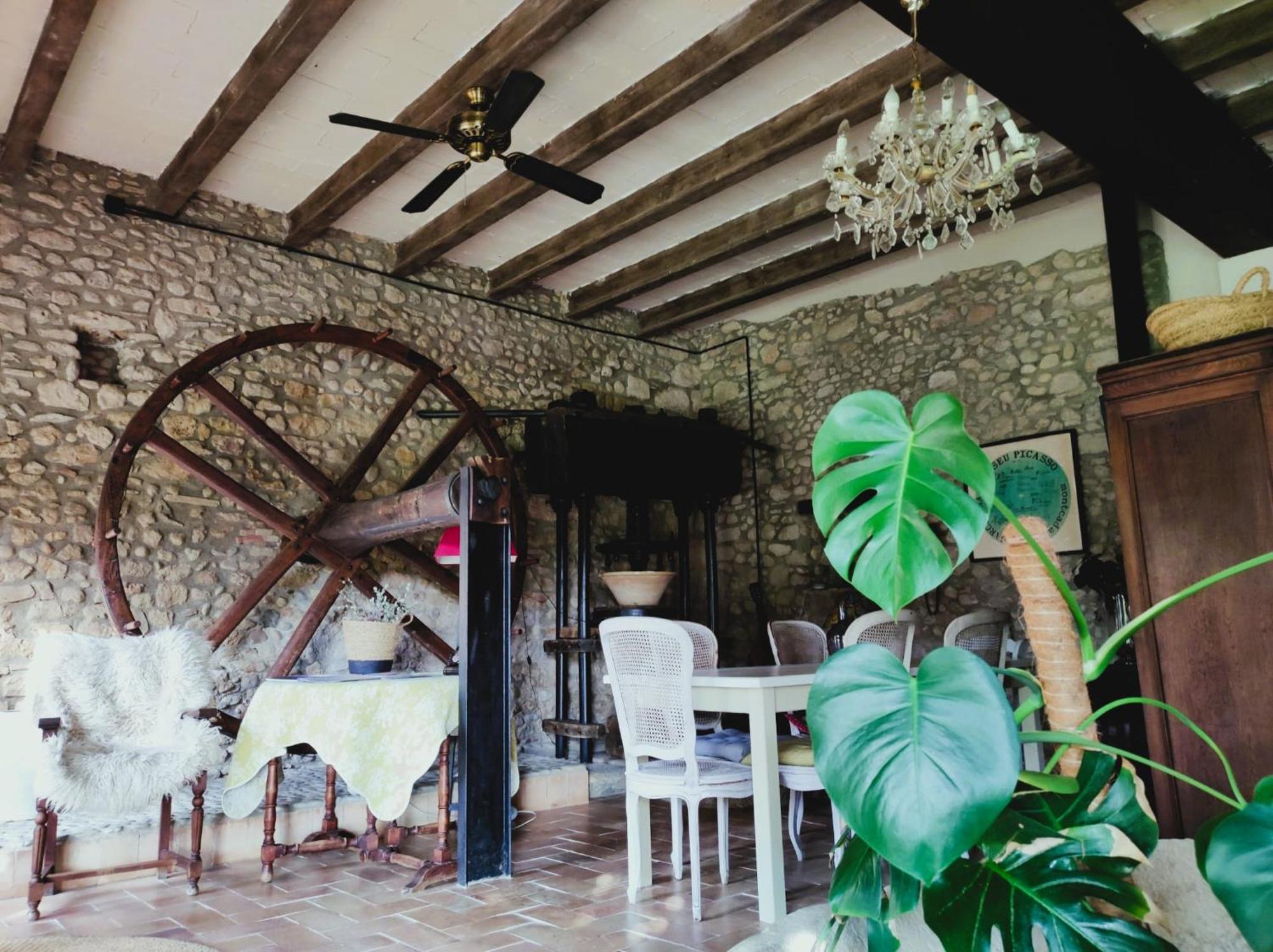 La Masia Costa Brava -Adults Only Garrigás 外观 照片